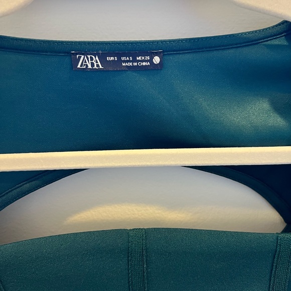 ZARA cut out top - Picture 6 of 6